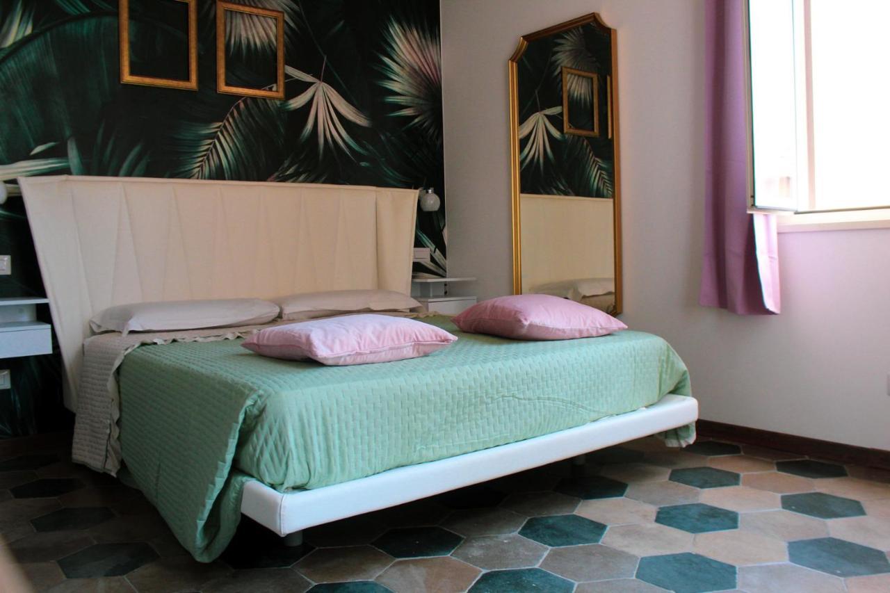 Lion Luxury Rooms Rom Exterior foto